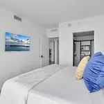 X- Lounge V - High-Rise With Rooftop Pool In Downtown Miami