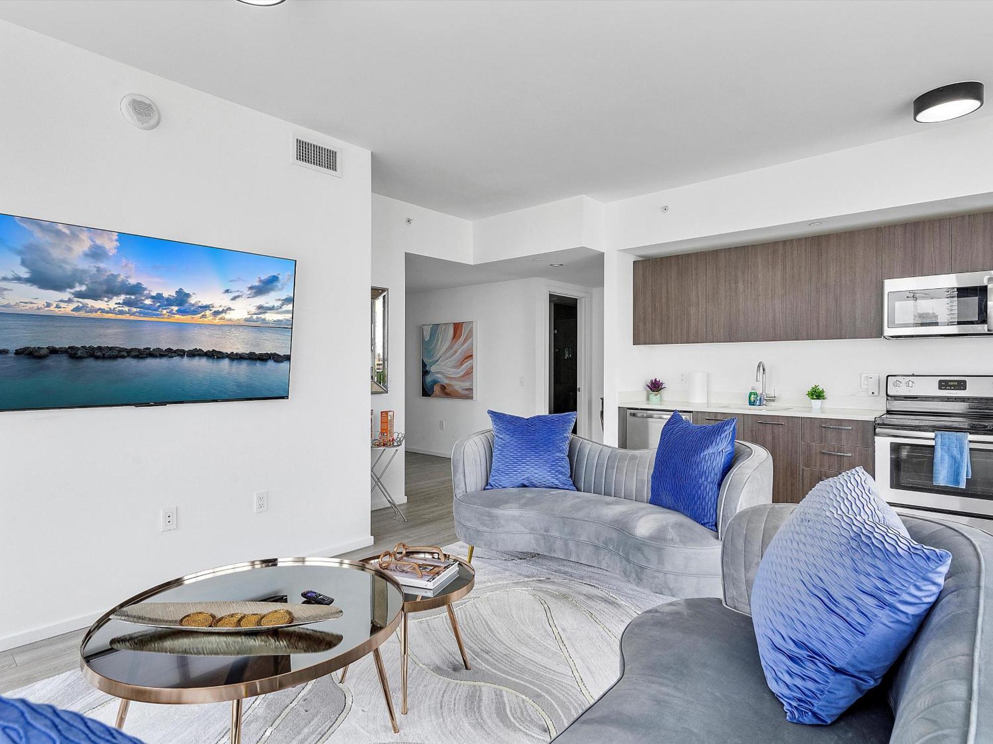 X- Lounge V - High-rise With Rooftop Pool In Downtown Aparthotel *