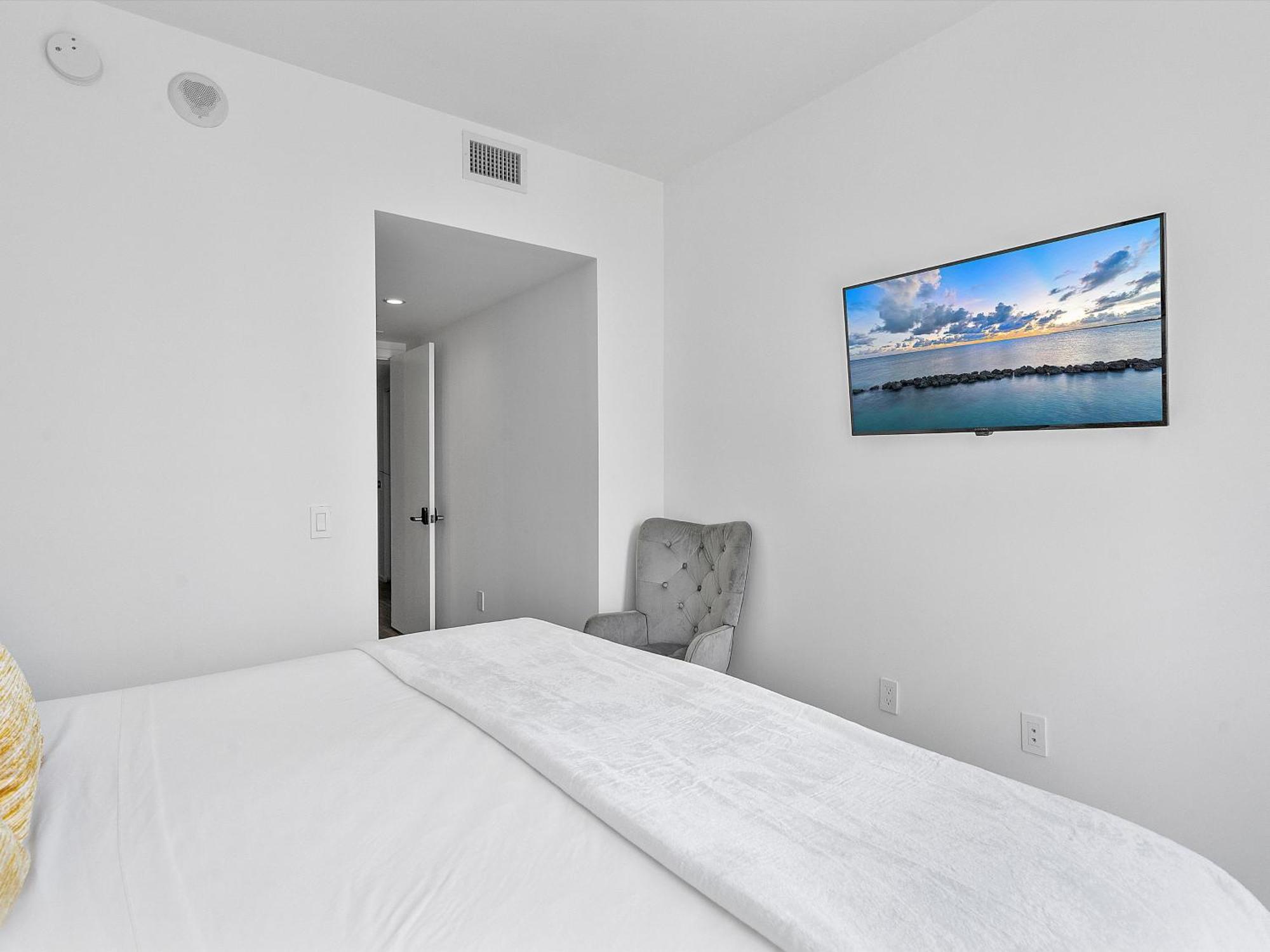 X- Lounge V - High-rise With Rooftop Pool In Downtown Miami