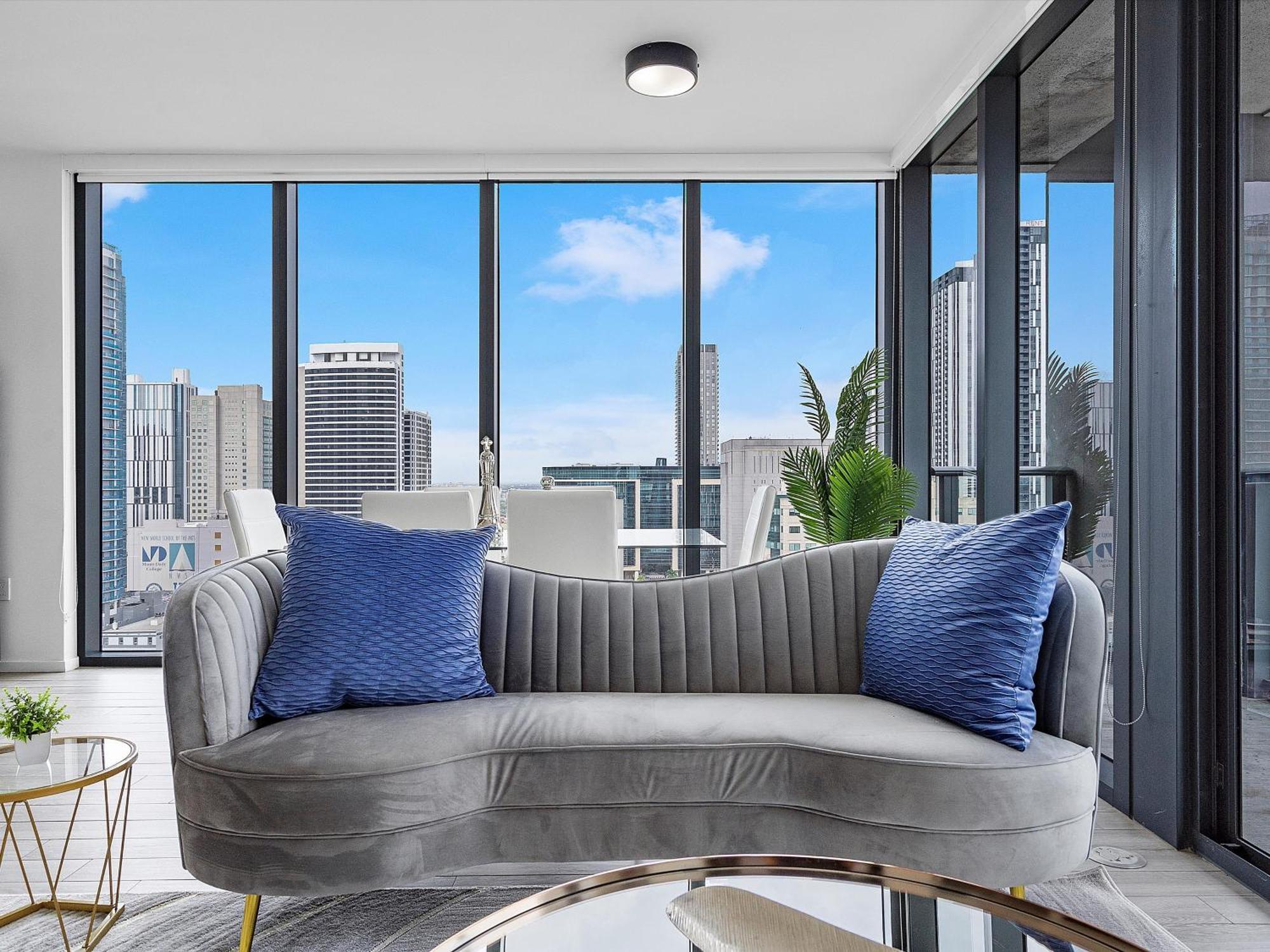 Aparthotel X- Lounge V - High-rise With Rooftop Pool In Downtown *